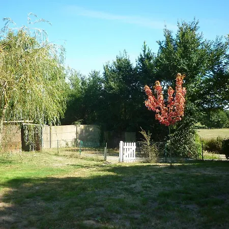 Gite Du Levant Frossay Buitenkant foto